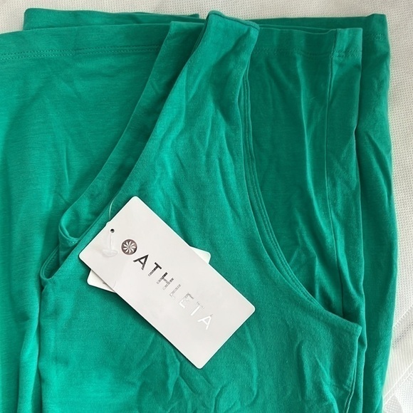 NWT Athleta Santorini Solid V Neck Dress Size MT Soft Modal Fabric - Picture 8 of 10